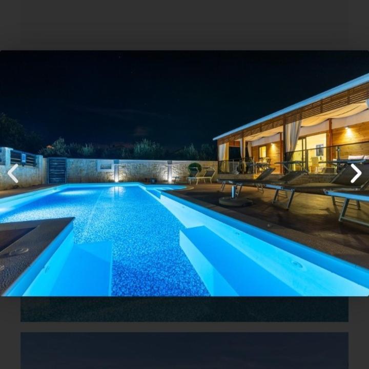 Tomica Apartments With Pool Biograd Na Moru Ngoại thất bức ảnh