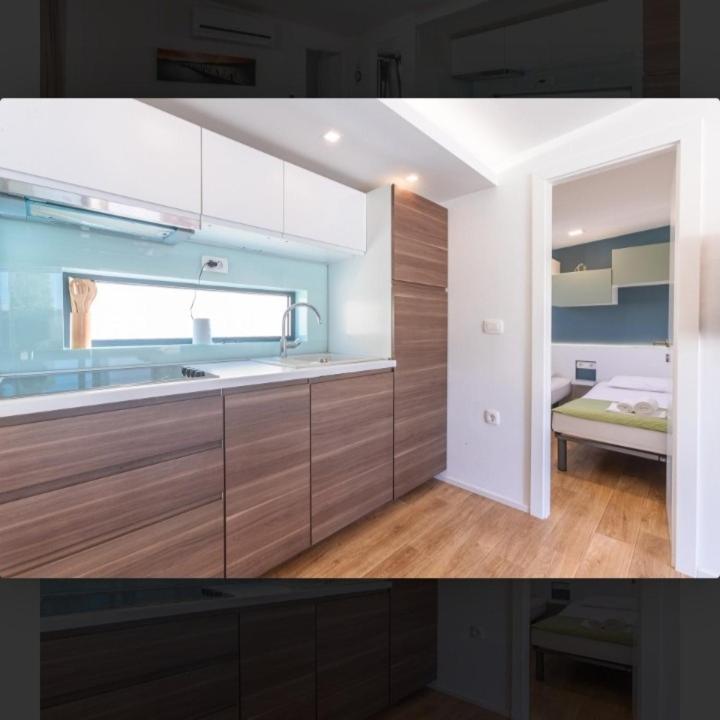 Tomica Apartments With Pool Biograd Na Moru Ngoại thất bức ảnh