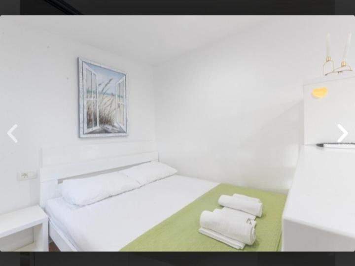 Tomica Apartments With Pool Biograd Na Moru Ngoại thất bức ảnh