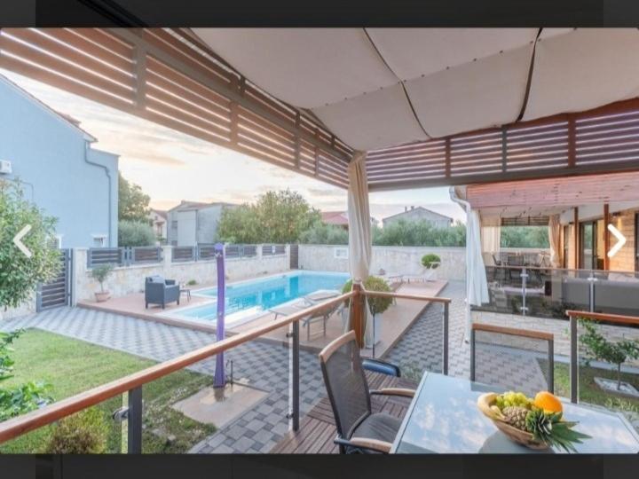 Tomica Apartments With Pool Biograd Na Moru Ngoại thất bức ảnh