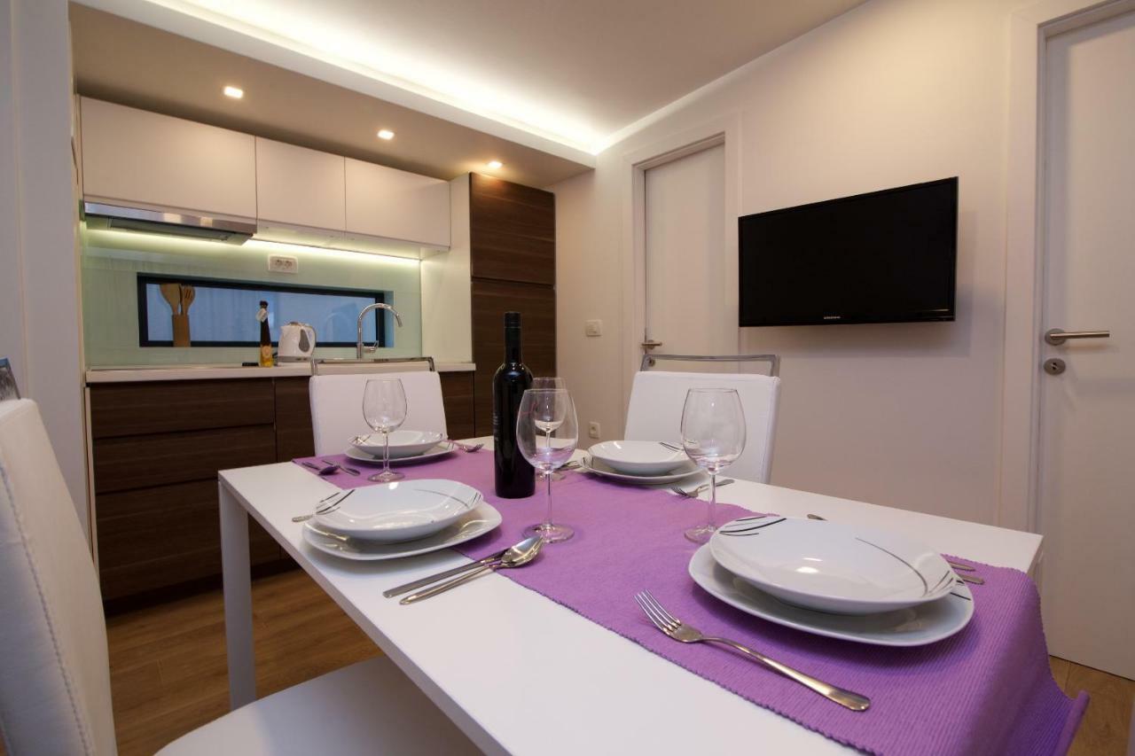 Tomica Apartments With Pool Biograd Na Moru Ngoại thất bức ảnh