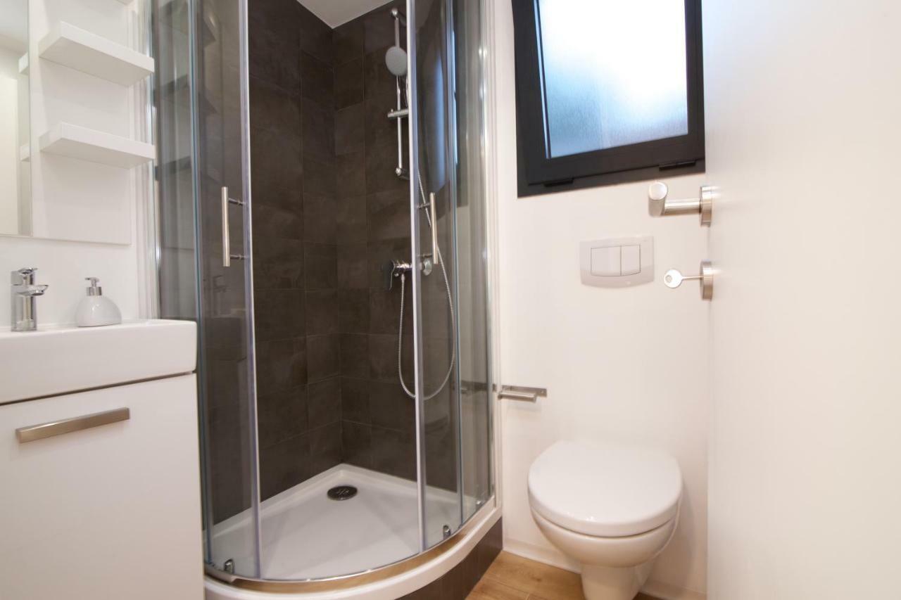 Tomica Apartments With Pool Biograd Na Moru Ngoại thất bức ảnh