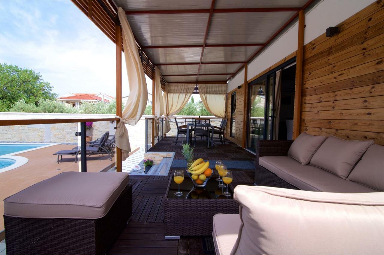 Tomica Apartments With Pool Biograd Na Moru Ngoại thất bức ảnh