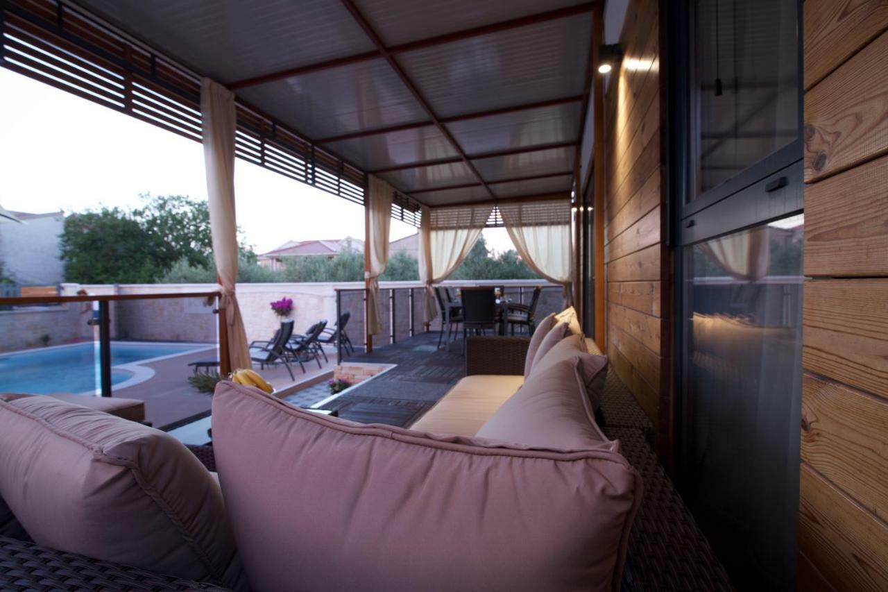 Tomica Apartments With Pool Biograd Na Moru Ngoại thất bức ảnh
