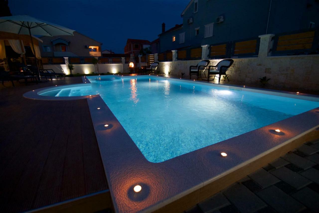 Tomica Apartments With Pool Biograd Na Moru Ngoại thất bức ảnh
